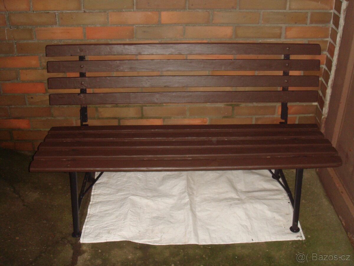 Zahradnická lavička - 2