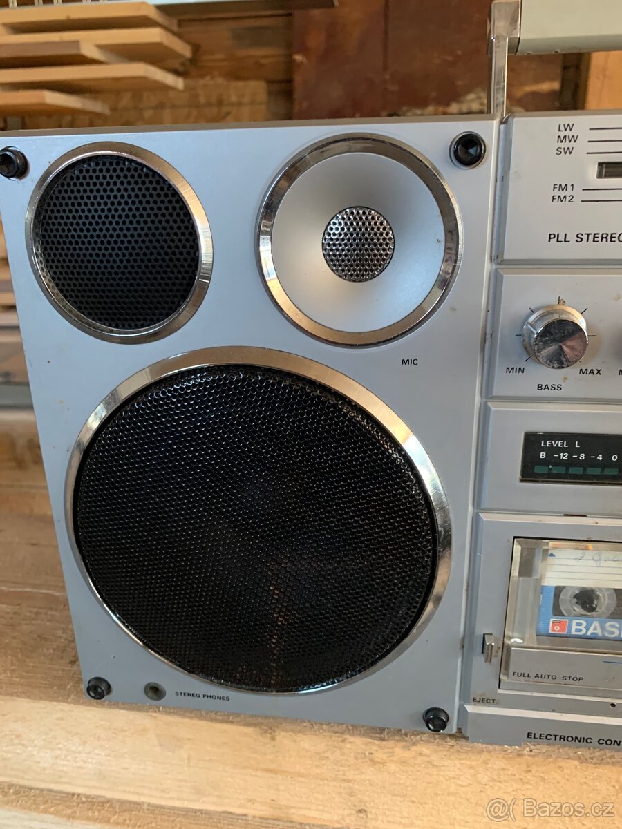 Radiomagnetofon Kondor - 2