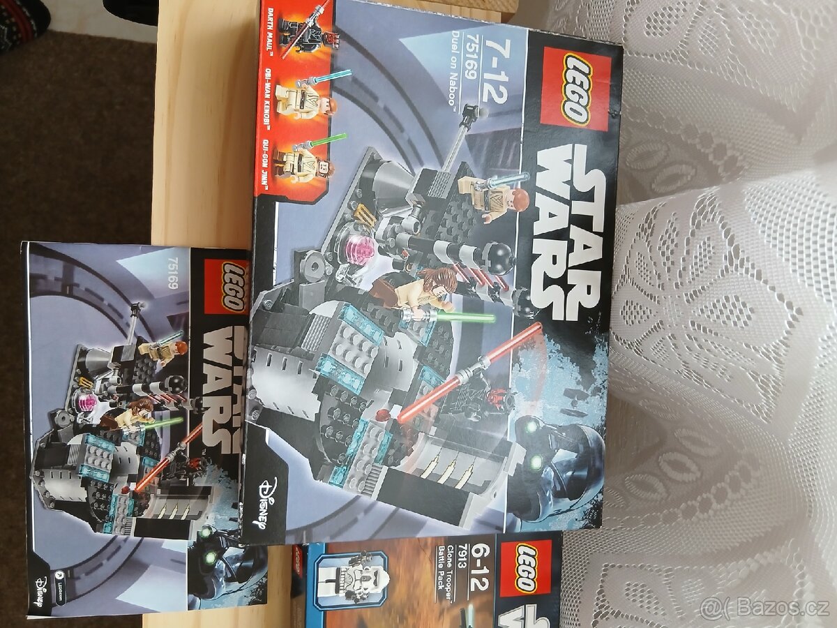 Krabice Lego s plánky - 2