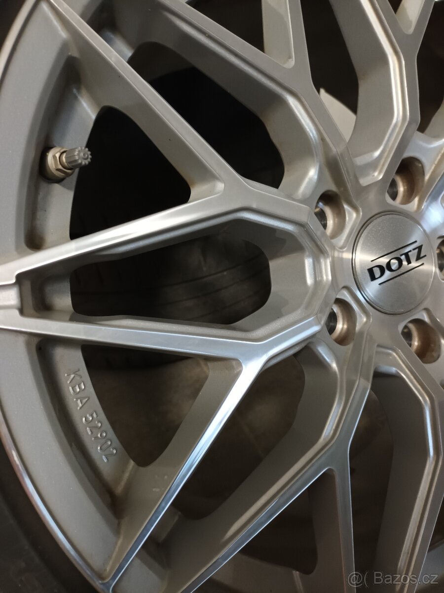 Alu kola Dotz Suzuka Blaze / 2ks. - 2