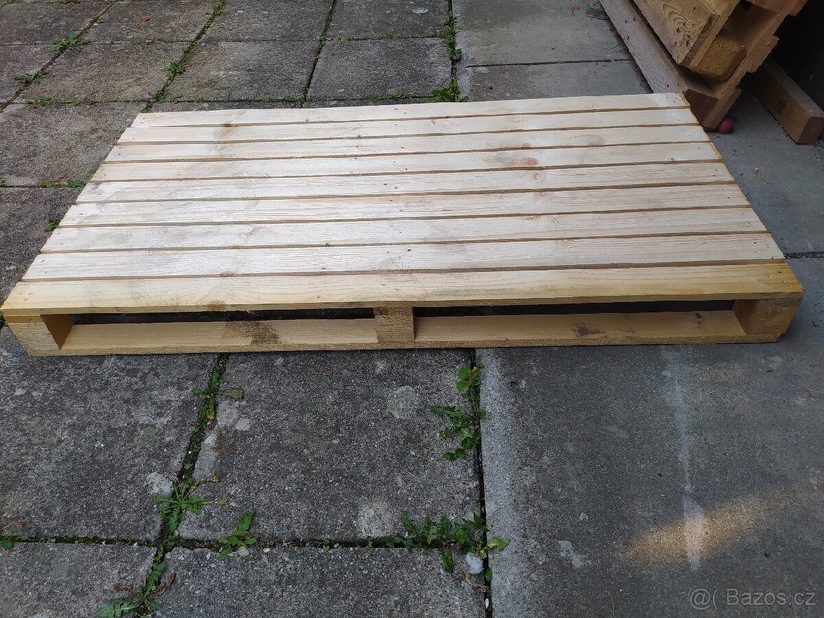 Palety různé + euro palety - 2