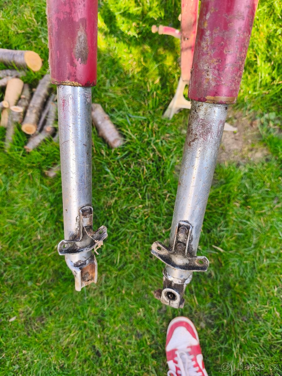 Rám a díly jawa 125/355 - 2