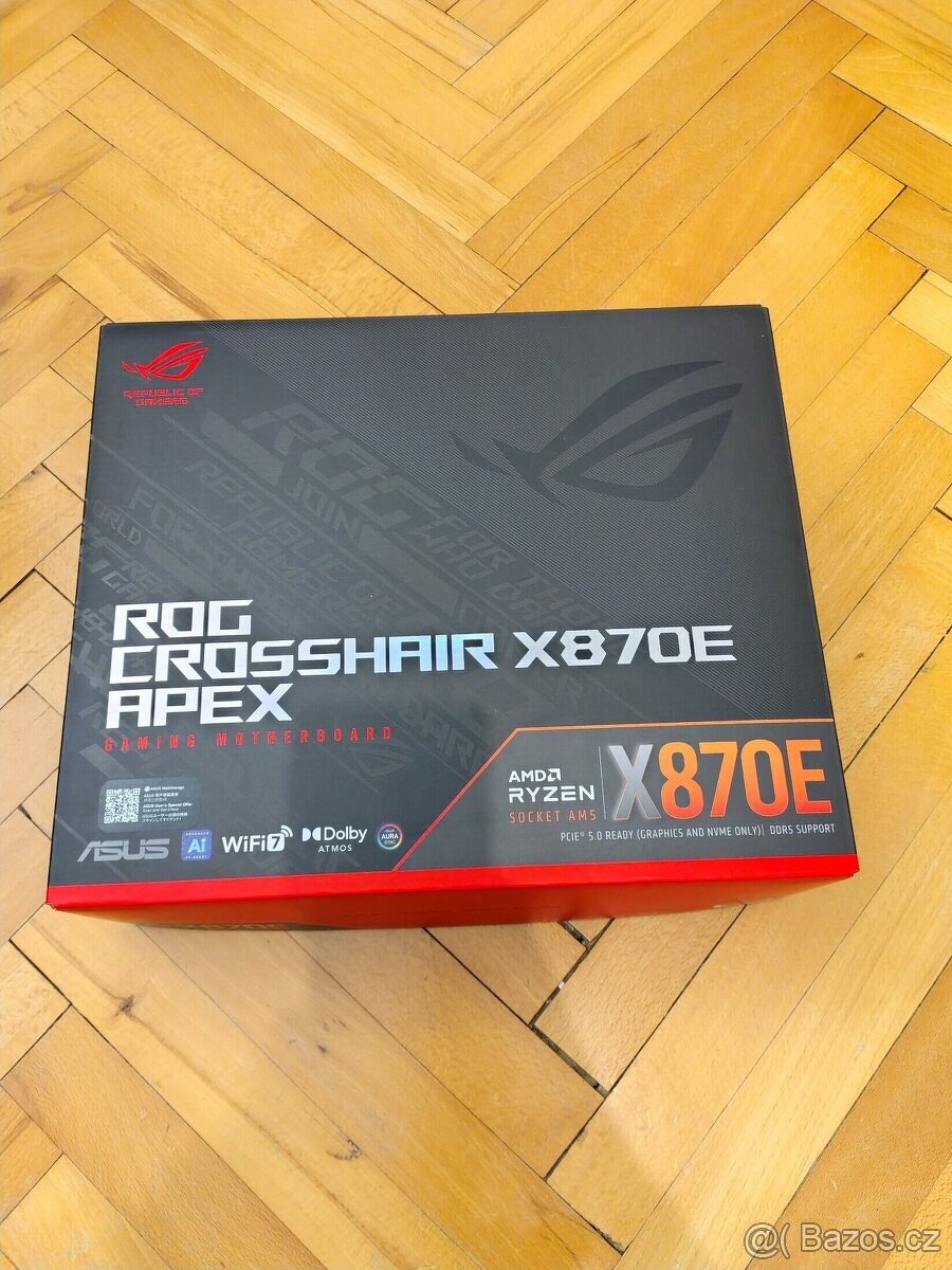 ASUS ROG CROSSHAIR X870E APEX - 2