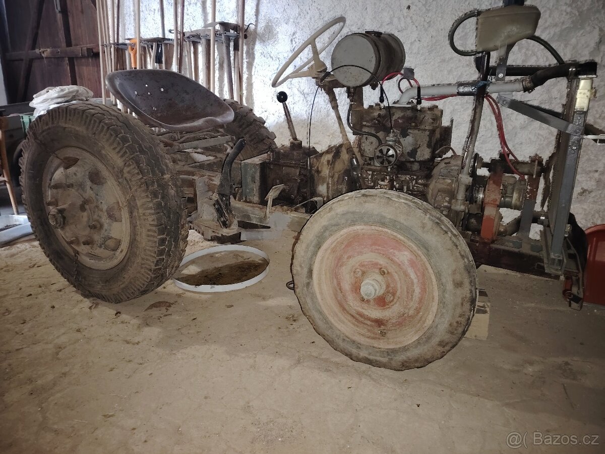 Prodám malotraktor domácí výroby - 2