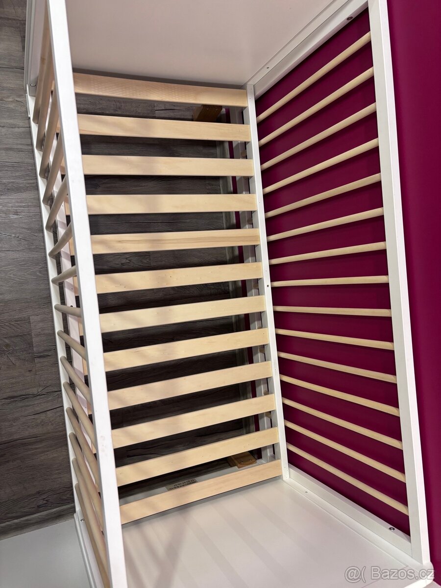 Kinderkraft Dřevěná postýlka - 2