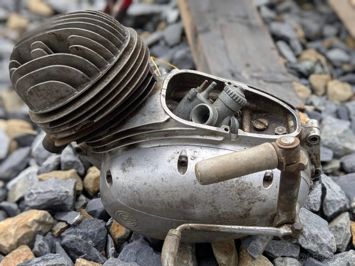 Čz 150 soutěžní - 2