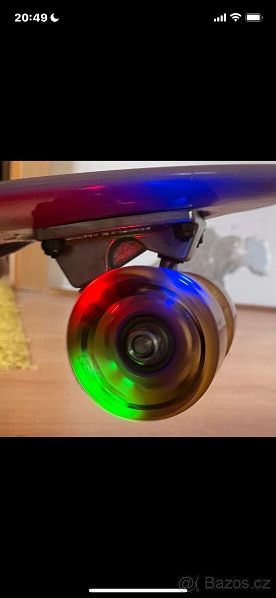 Pennyboard s led kolečky - 2