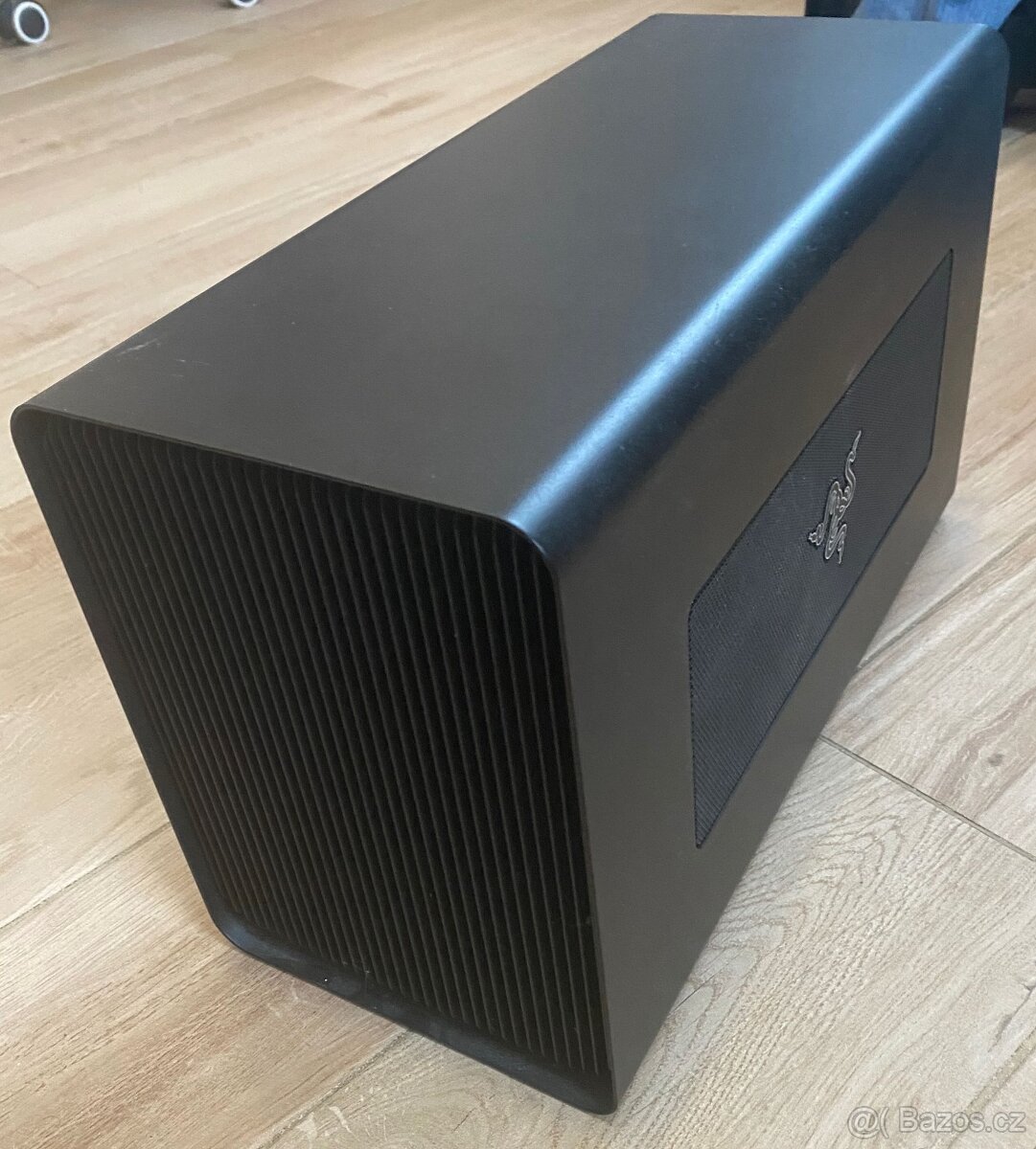 Razer Core X Chroma + RX 6900 XT 16GB eGPU i pro Intel Mac - 2