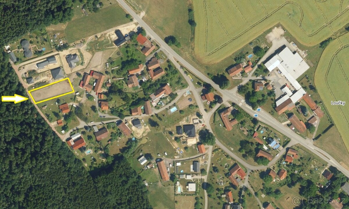 Prodám stavební parcelu v Loučkách u Chocně. - 2