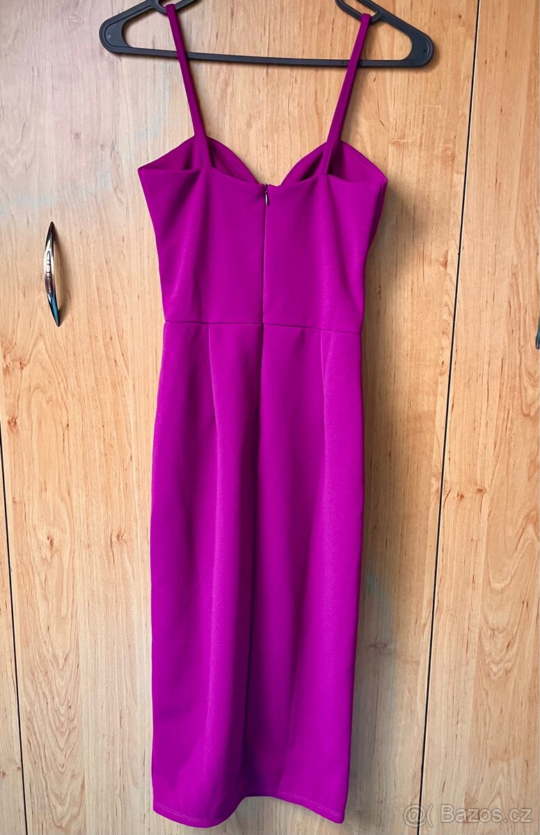 Společenské koktejlové šaty s rozparkem - WAL G - 2