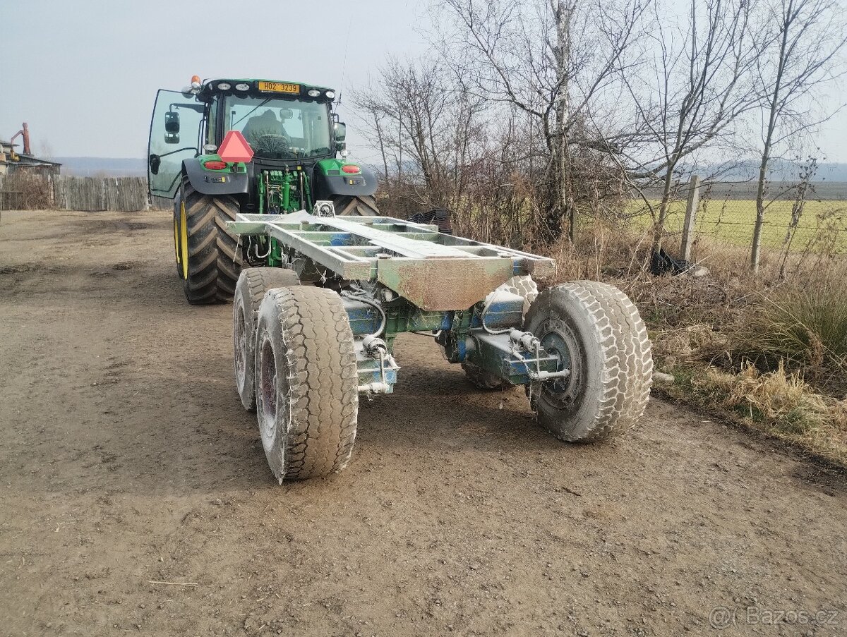 Podvozek pod rozmetadlo - 2