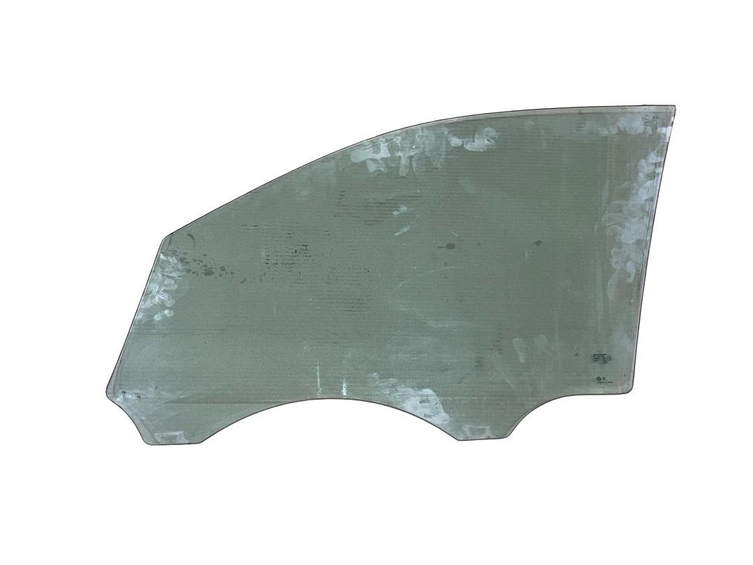 Pravé přední sklo VW Touareg 7L facelift r.v. 2011 - 2