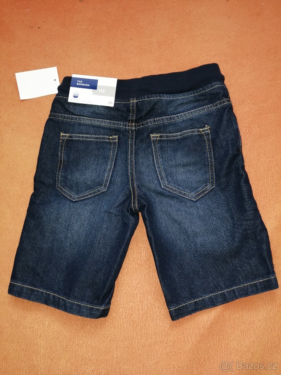 Chlapecké džínové kraťasy, bermudy C&A NOVÉ - 2