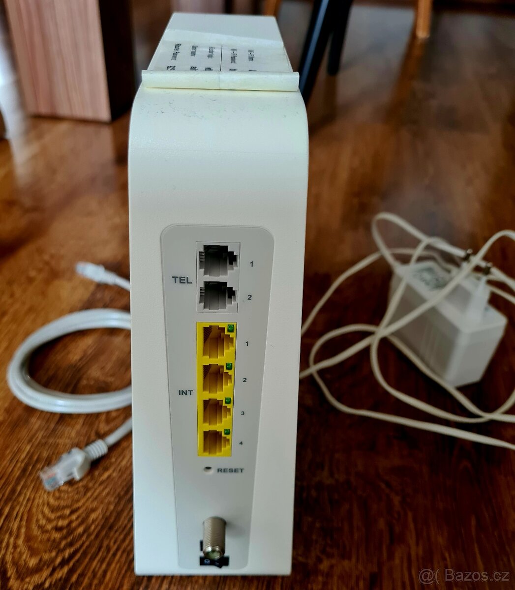 Router/modem wifi - 2,4 +5G (najednou) - minimálně používaný - 2