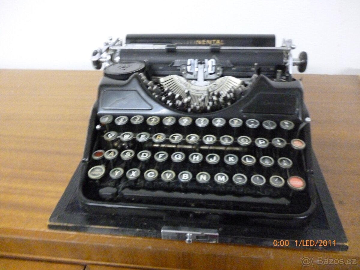 Psací stroj Continental - 2