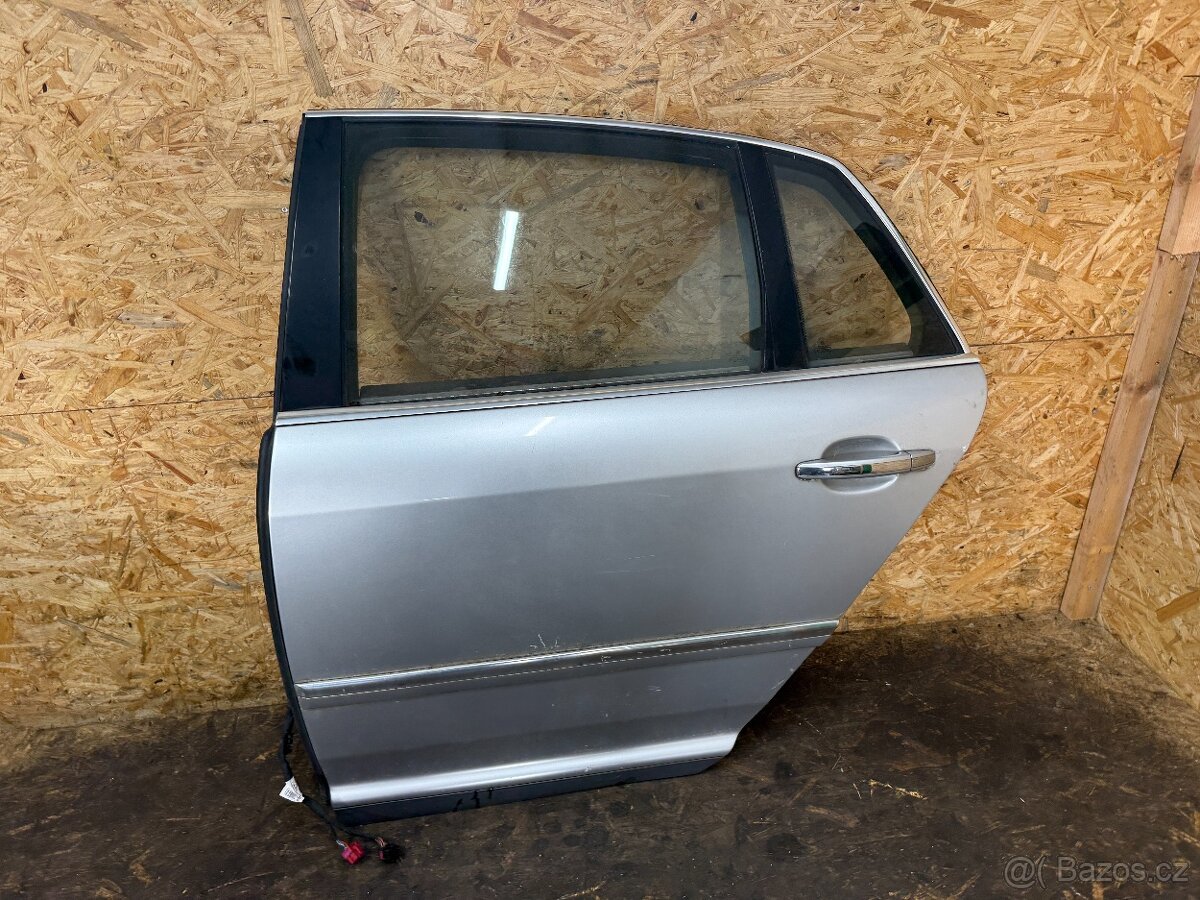 NASTROJENÉ LEVÉ ZADNÍ DVEŘE VW PHAETON - 2