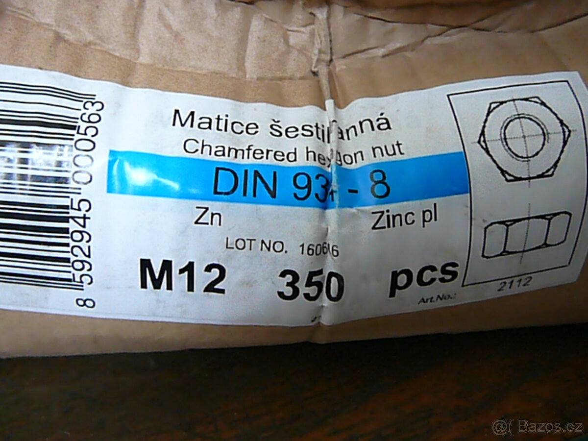 Šrouby M12 150mm, matky M12, podložky - nové - 2