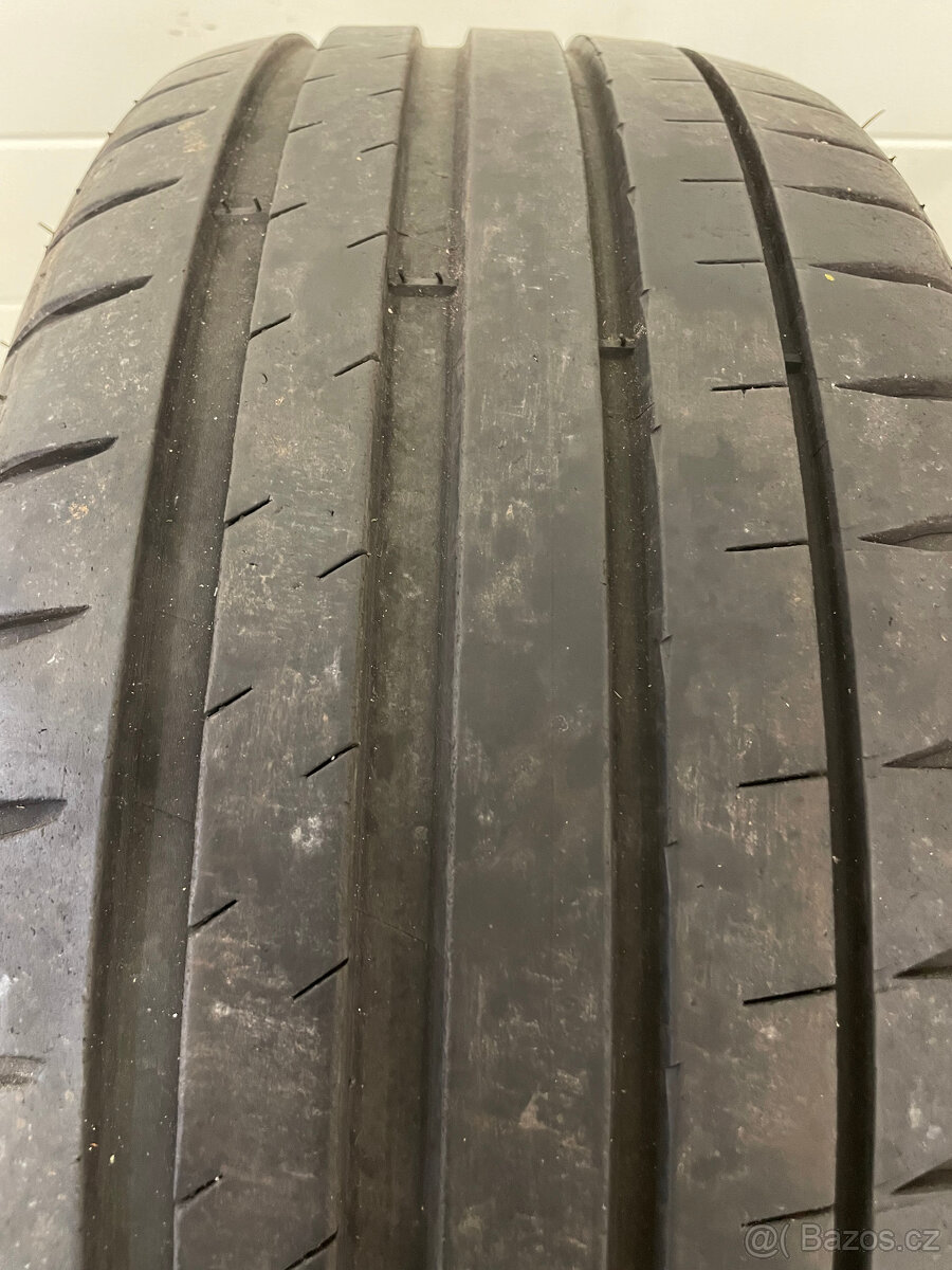 Michelin Pilot Sport 4 205/45 R17 88W 4Ks letní pneumatiky - 2