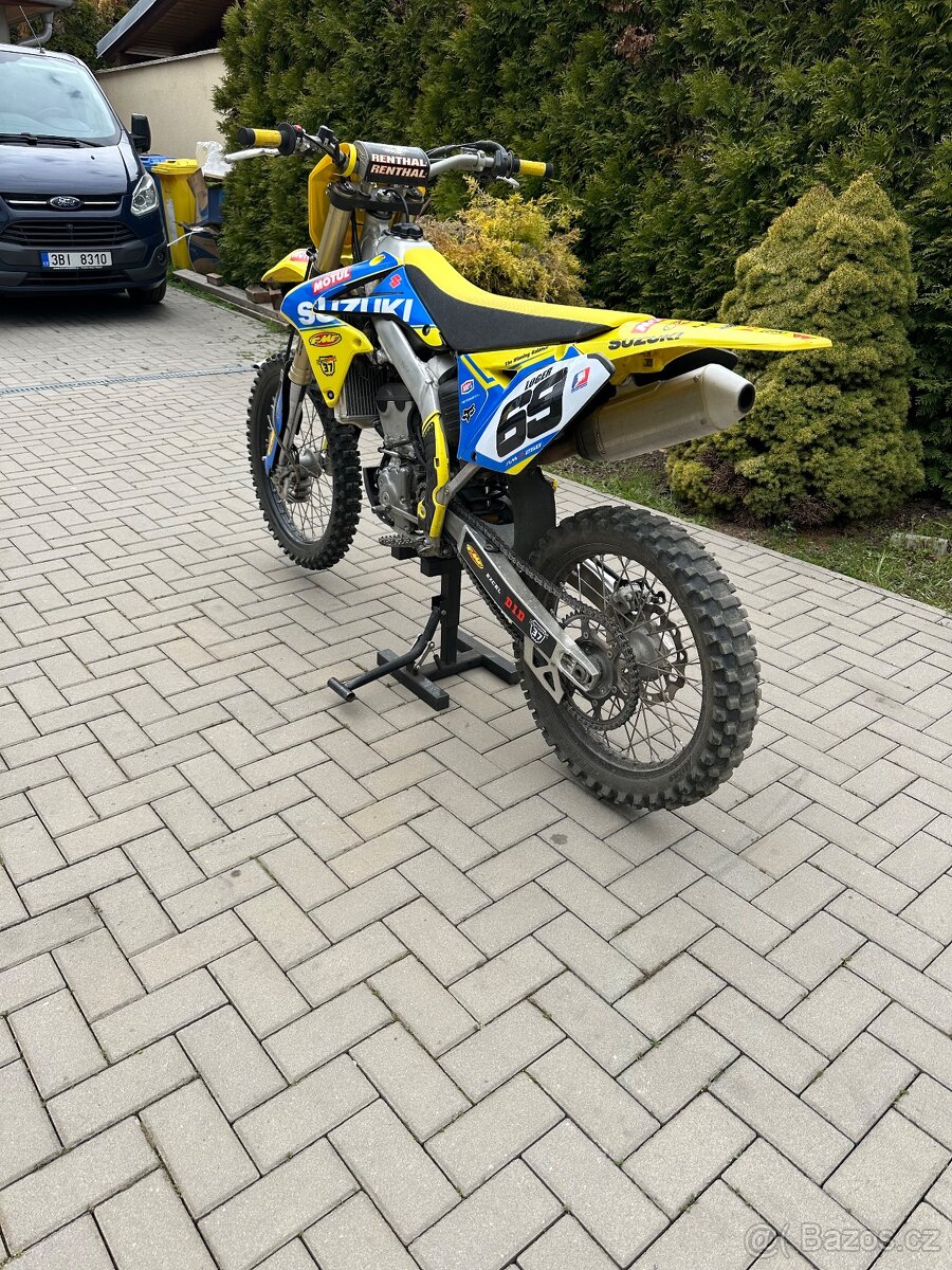 Suzuki rmz 250 - 2