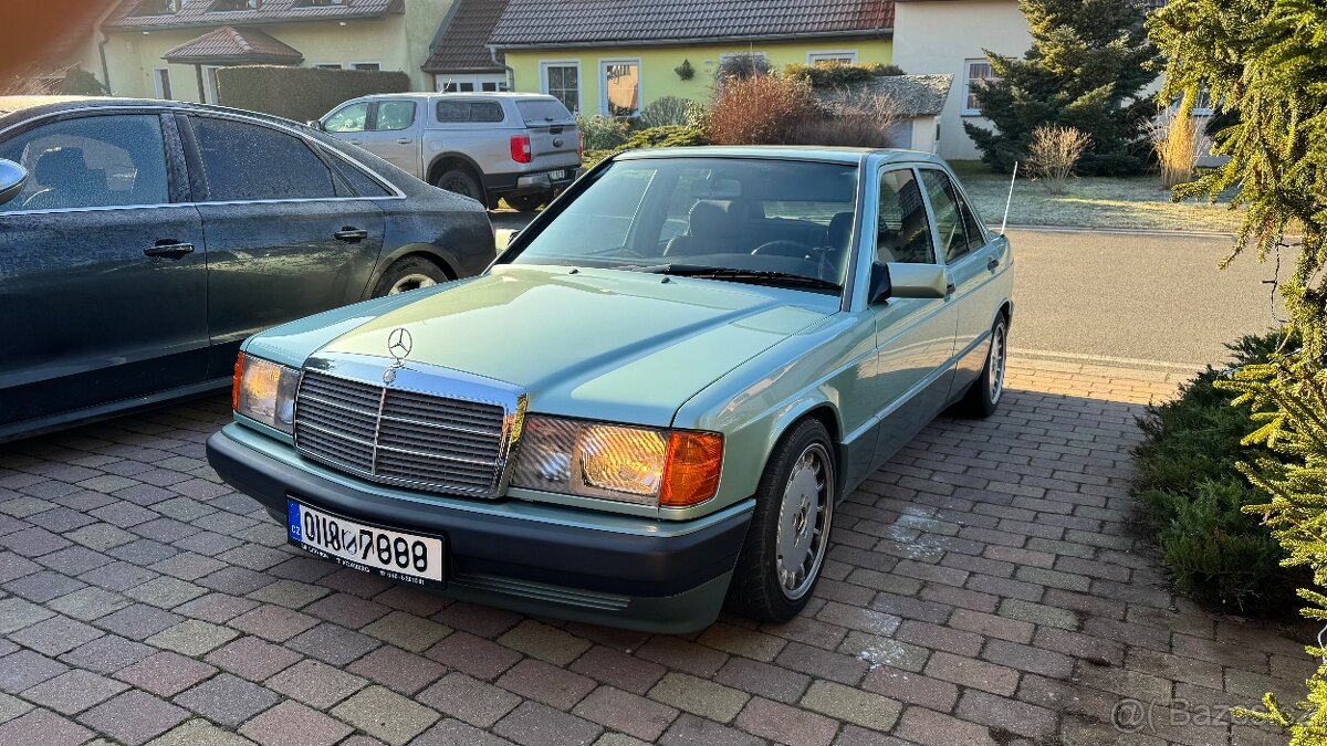 Mercedes Benz w201 190e - 2