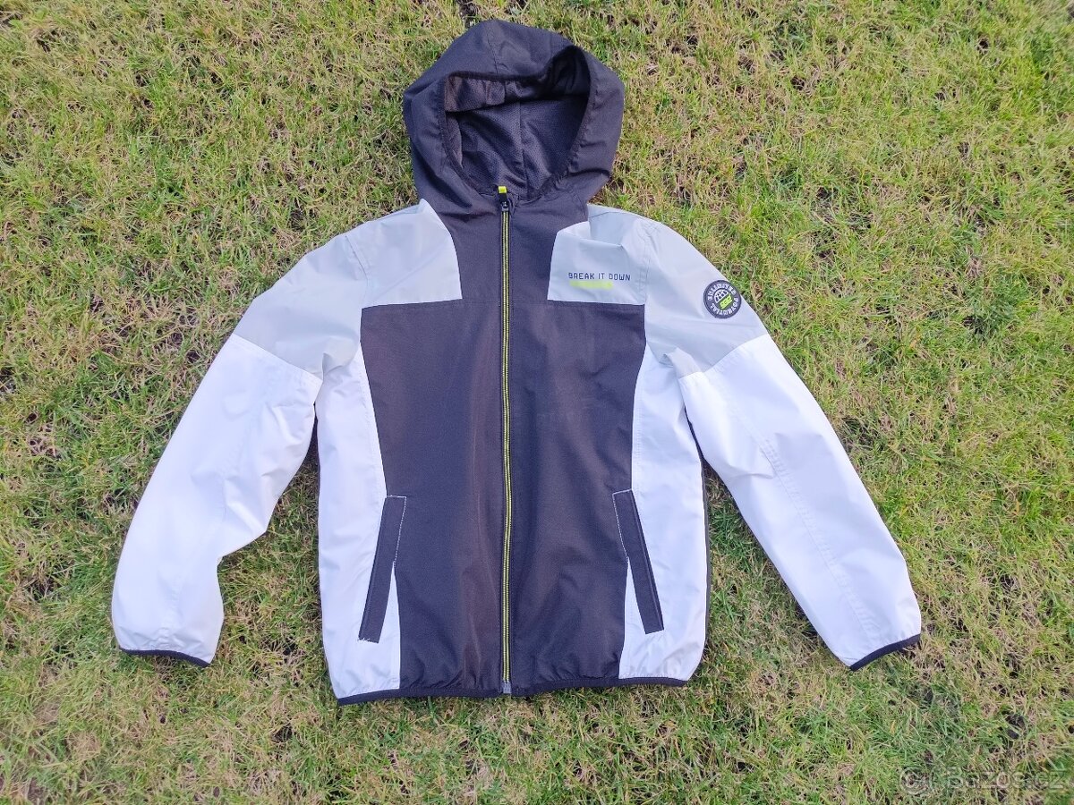 Chlapecká bunda C&A vel. 140 - 2