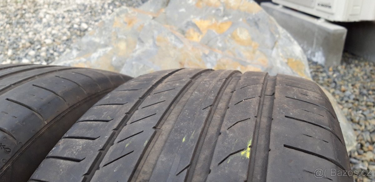 Letní pneu 225/45R19 92W Continental - 2