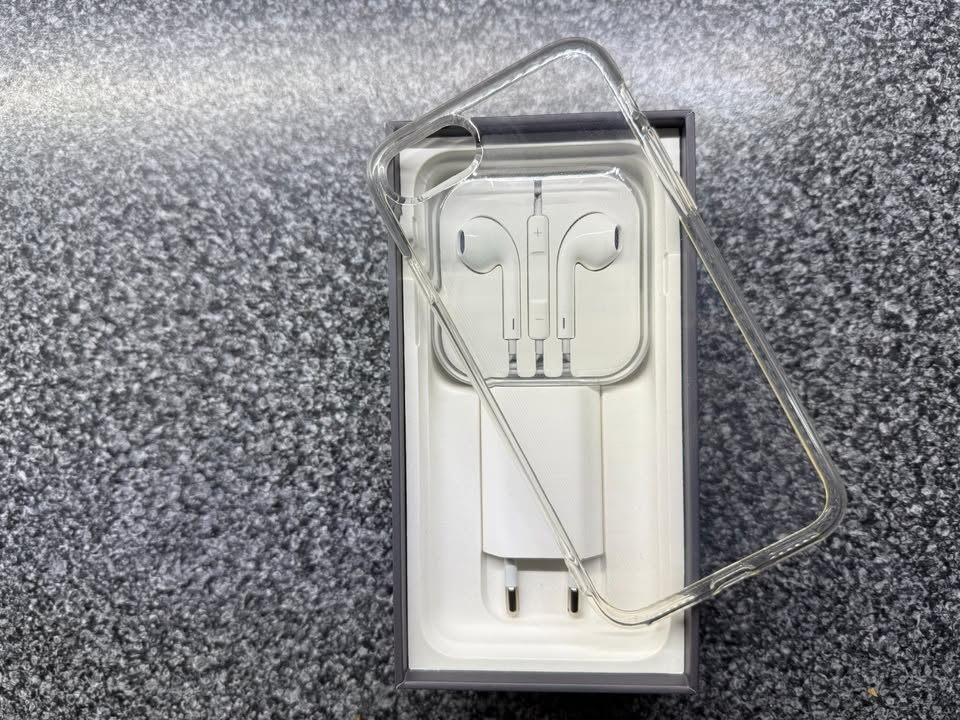 IPHONE SE( 2020 )+ 64 GB (PRODUCT) RED - 2