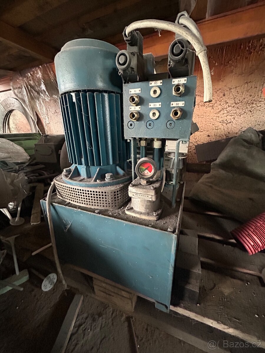 Olejové čerpadlo (hydraulický agregát) - 2