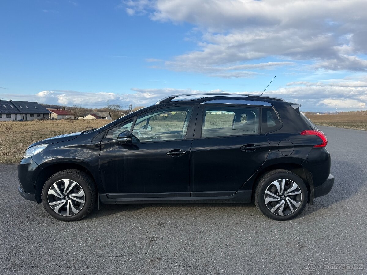 Peugeot 2008 1,2 benzin stk 05/2027 - 2