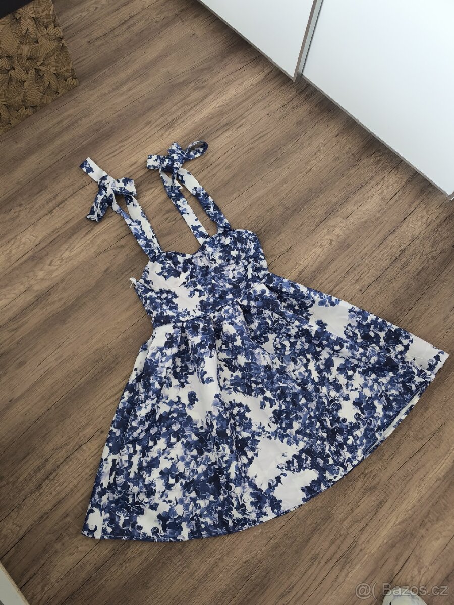Letní šaty vel. S - 2