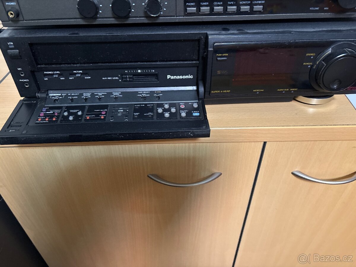 videoprehravač panasonic - 2