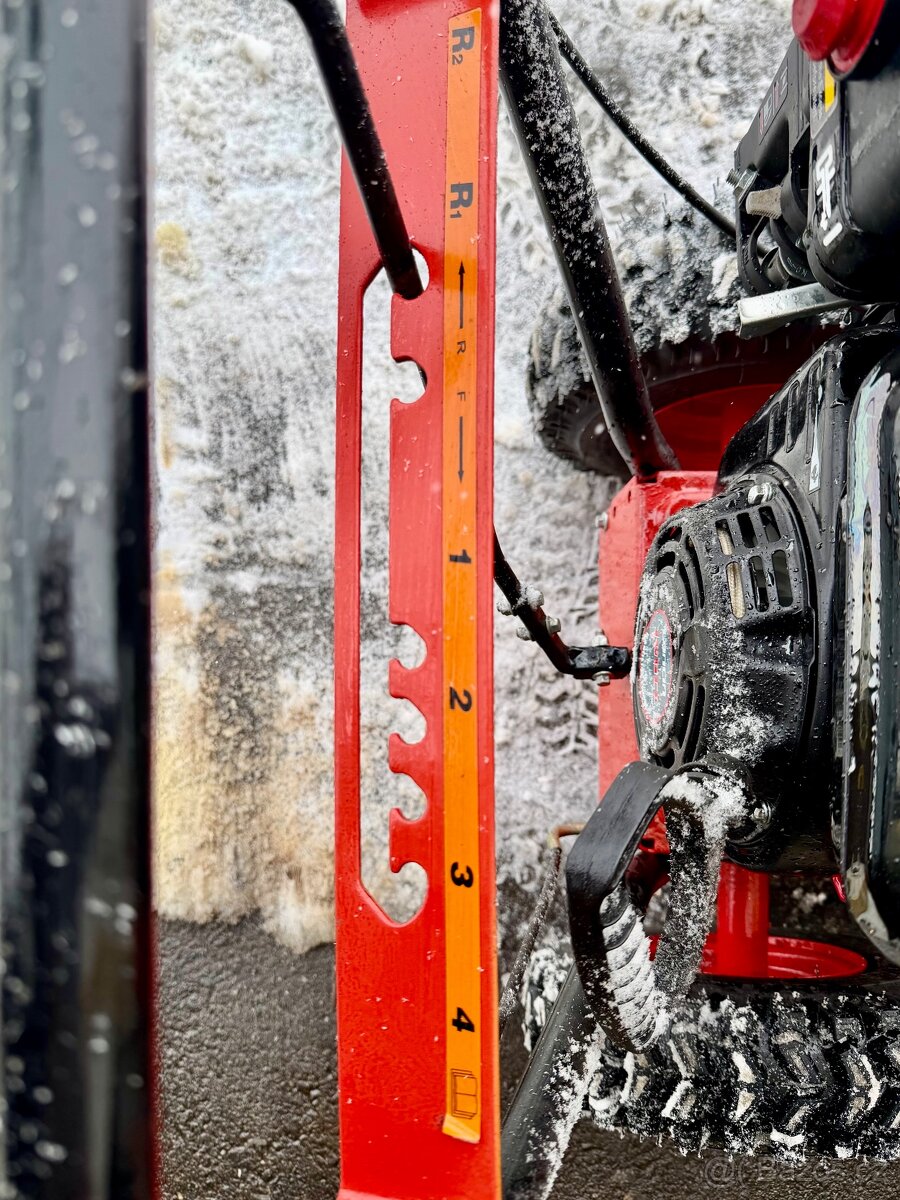 Sněhová fréza VEGA 651 - 2