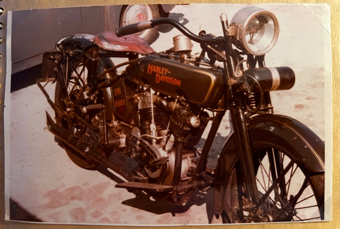 Harley Davidson J1000 1923 - 2