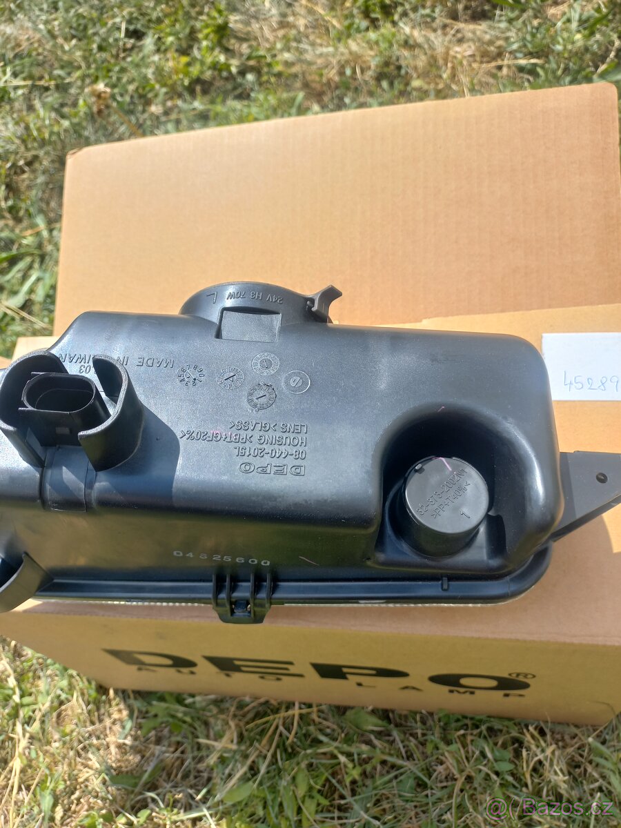 Světlo mlhové MB Actros - 2