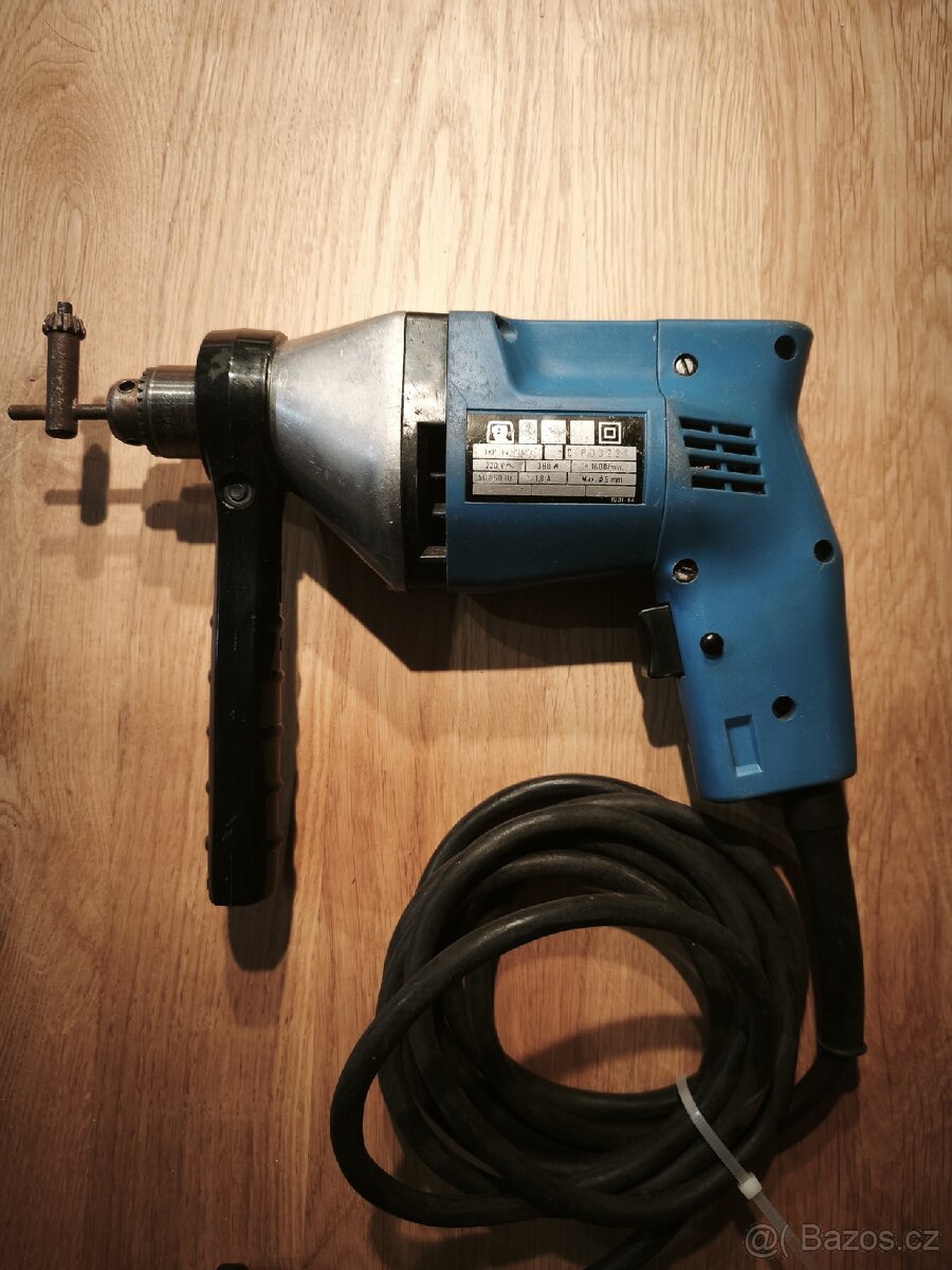 Malá vrtačka Narex EV 406D - 2