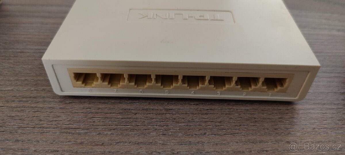 Switch TP-Link TL-SF1008D jednoduchý 8 portový switch #B10 - 2