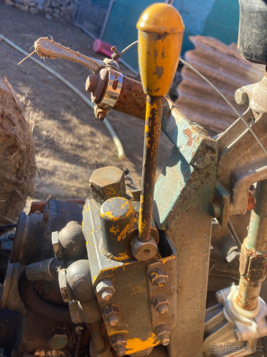Malotraktor domácí výroby - 2