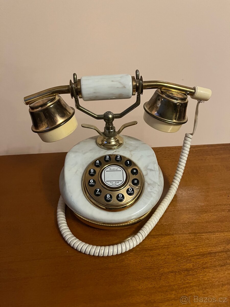 Telefon replika historického - 2