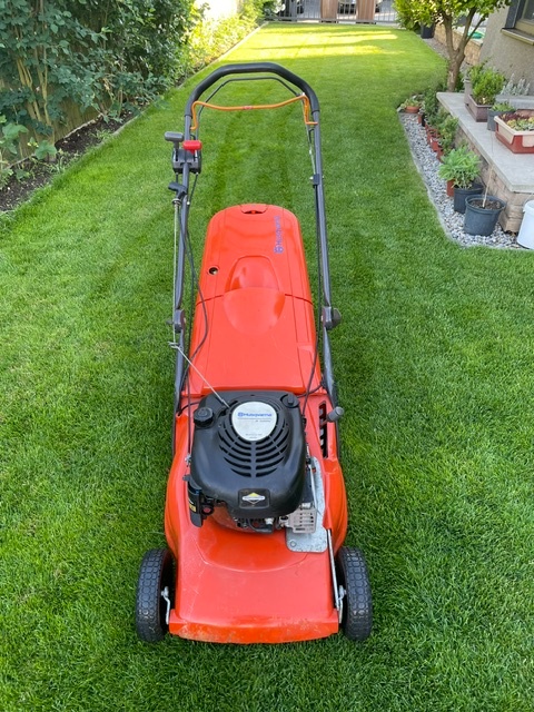Sekačka Husqvarna - 2