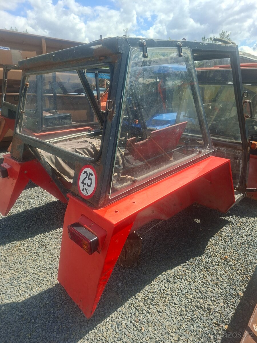 Zetor uřI kabina - 2