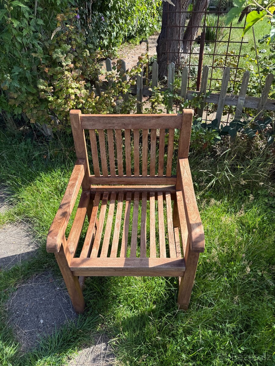 Teakový nábytek 4 židle - 2