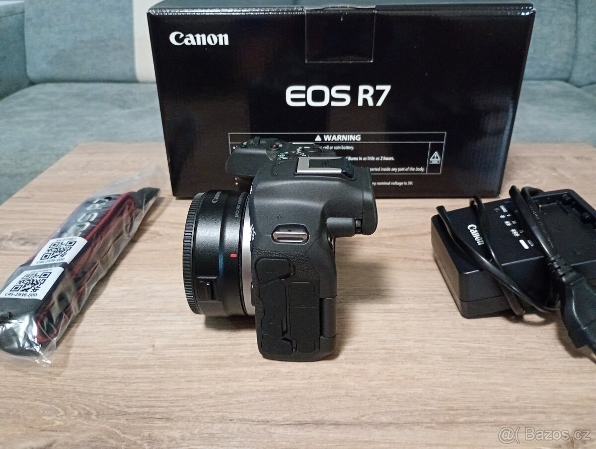 Canon eos R7 - 2