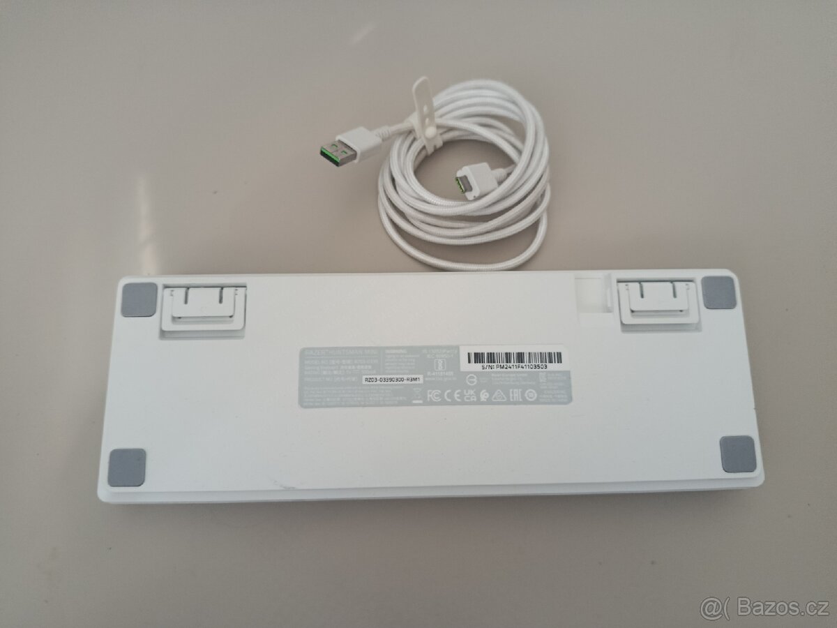 Razer Huntsman Mini – White, Purple Clicky switche - 2