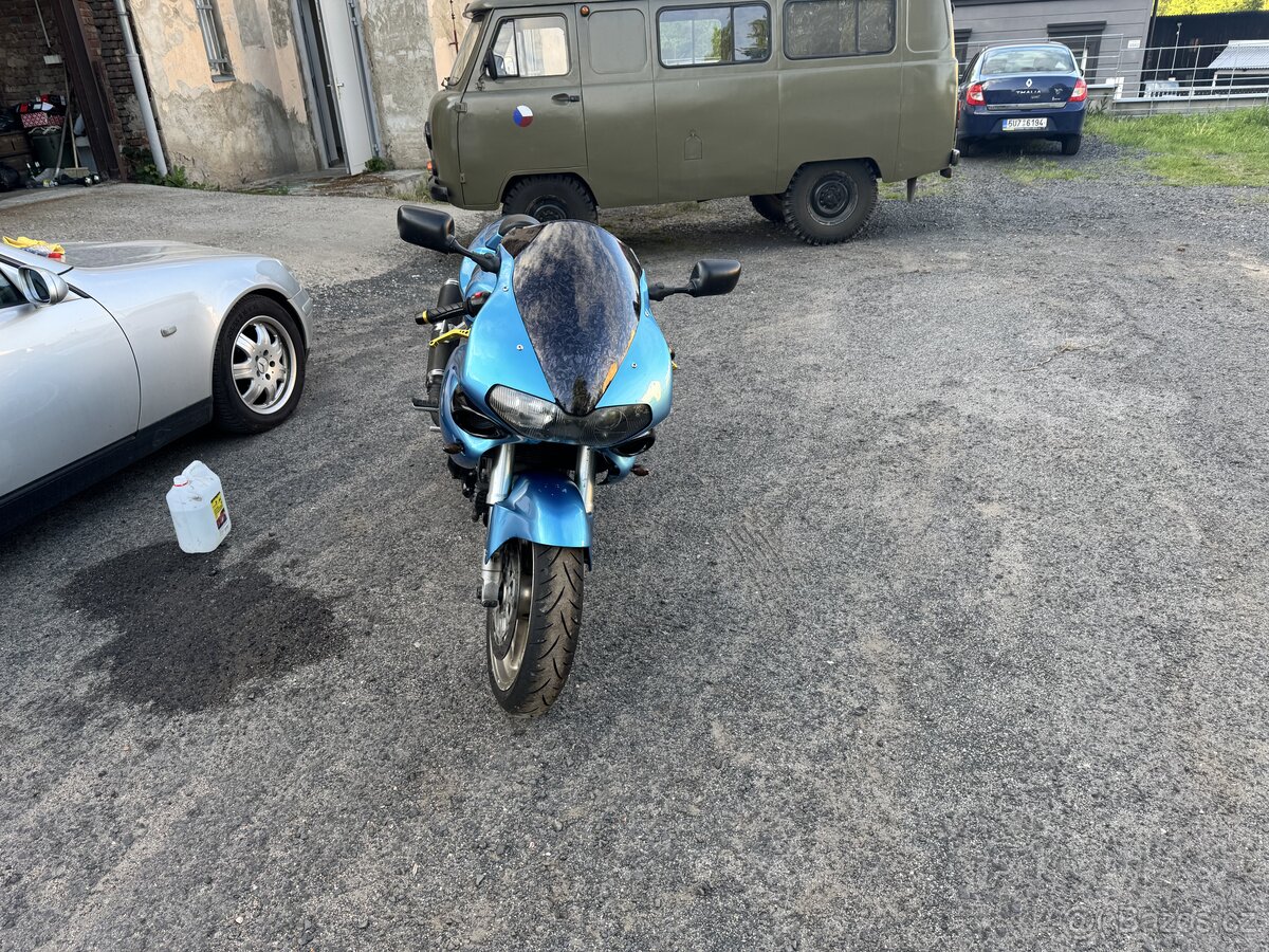 Suzuki tl1000s - 2