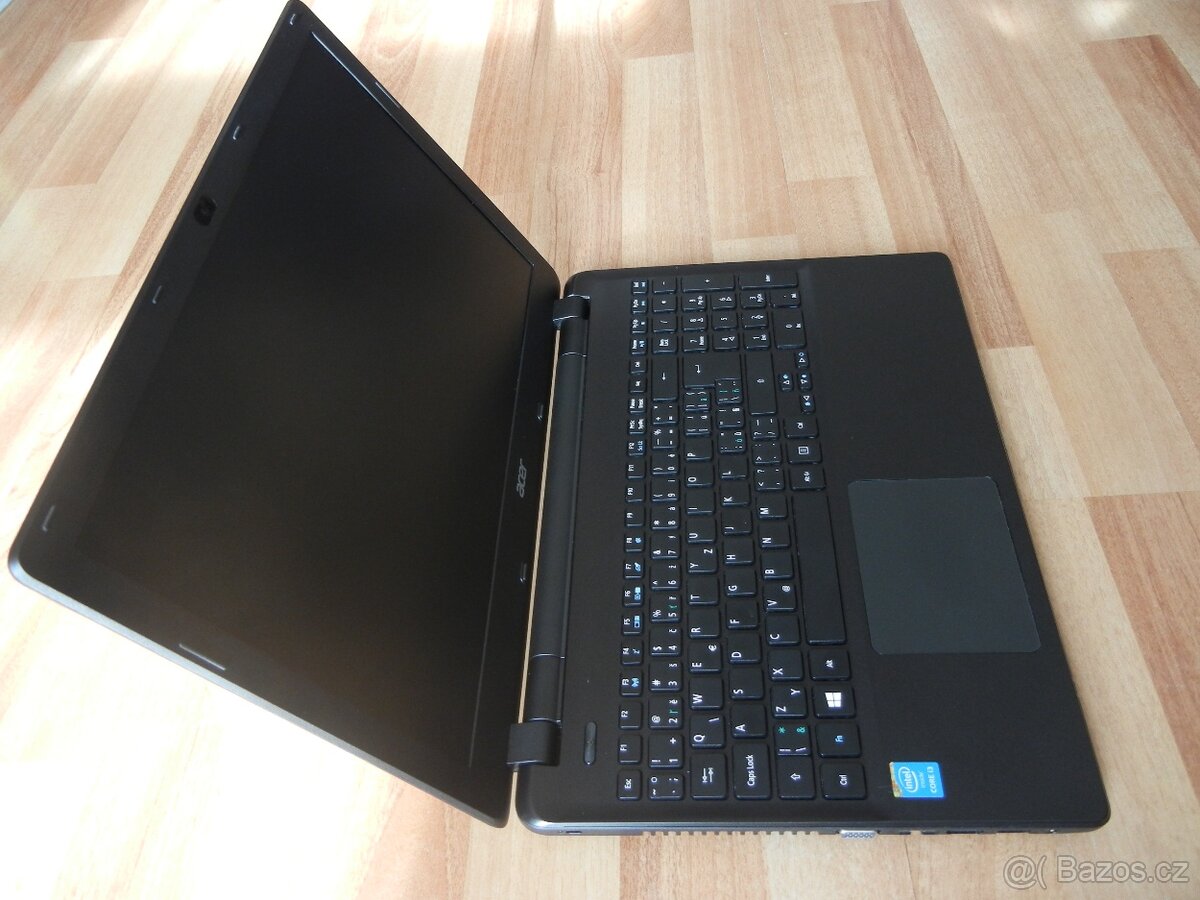 Acer TravelMate P- 256, Velmi dobrý stav - 2