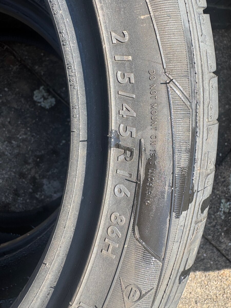 215/45 R16 - 2