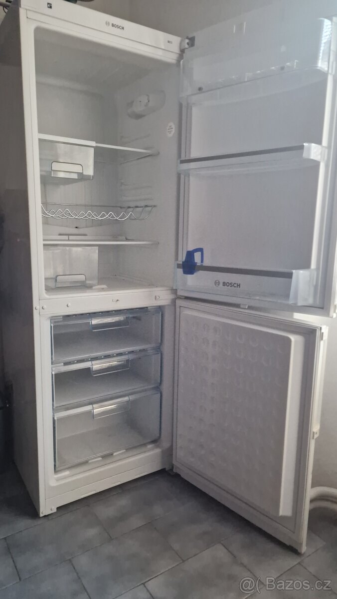 Bosch lednice s mrazákem 170x60cm - 2