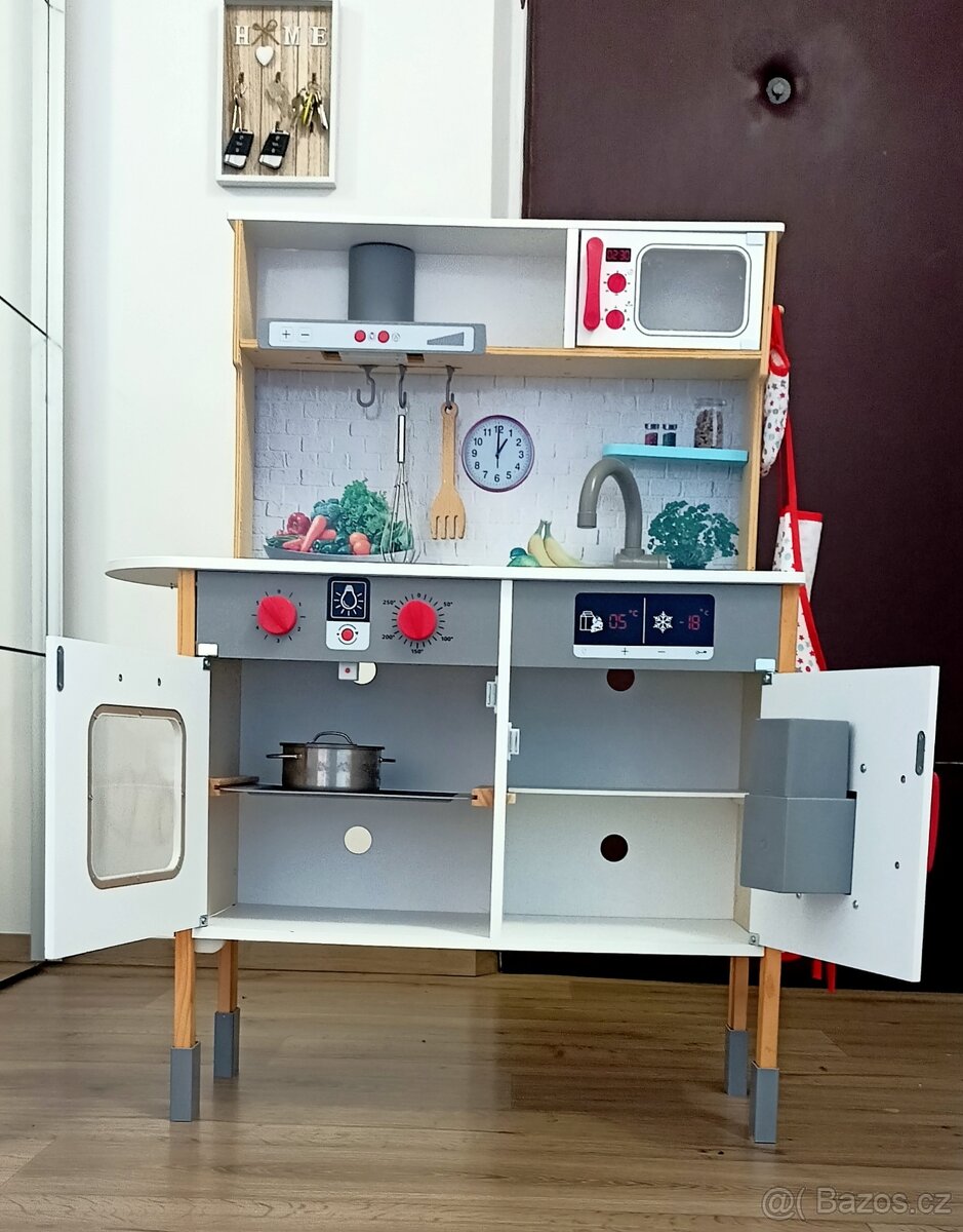 Dětská kuchyňka dřevěná - 2