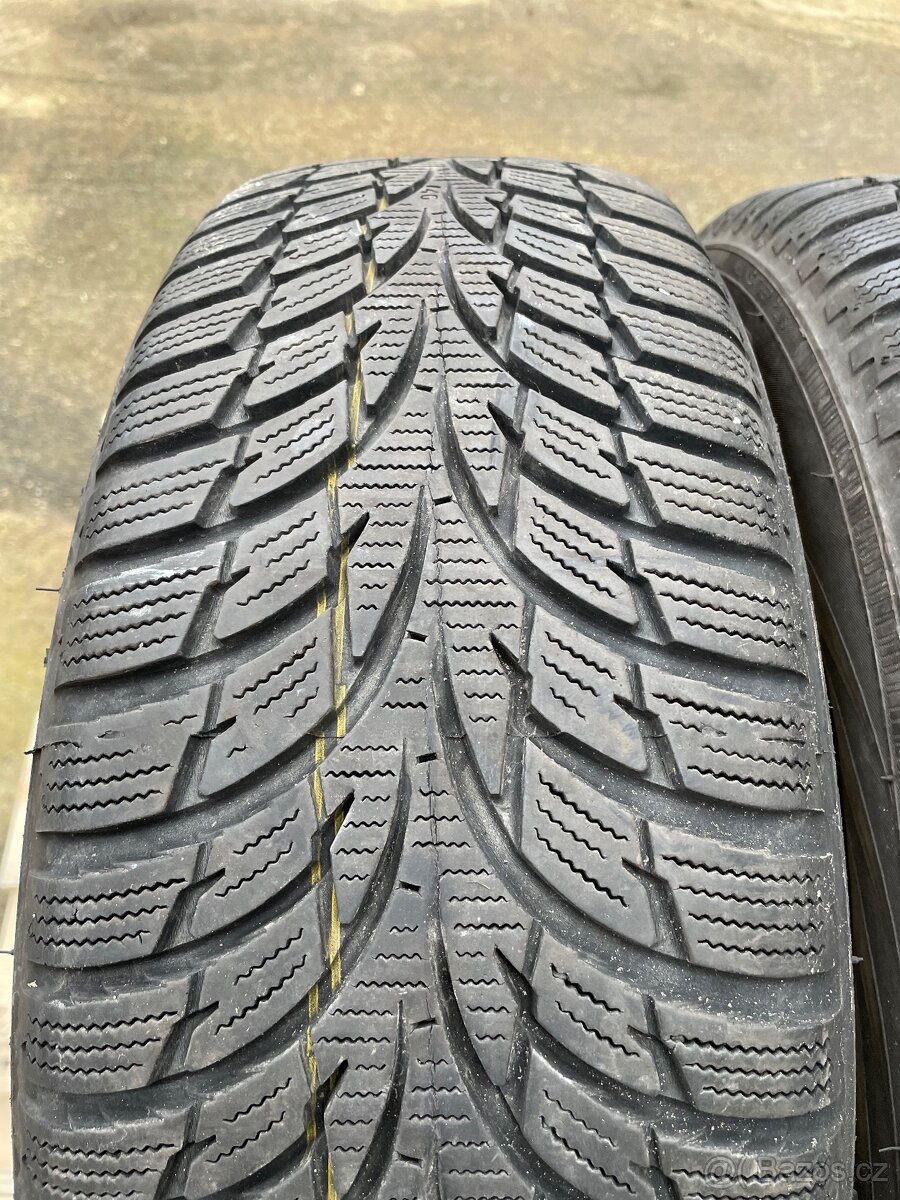 Nokian 175/65R15 zimní - 2