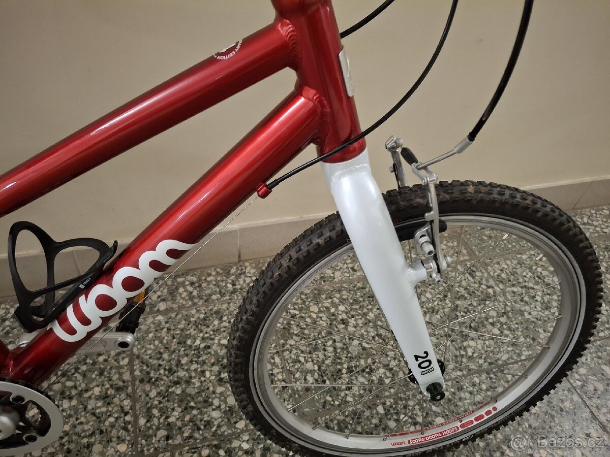 Dětské kolo WOOM 4 20" výroční červená metalíza - 2